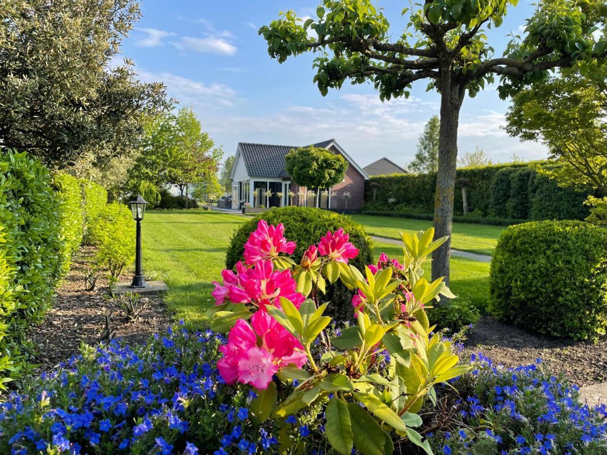 Gastenverblijf Bij De Buuren Dirksland Exterior foto